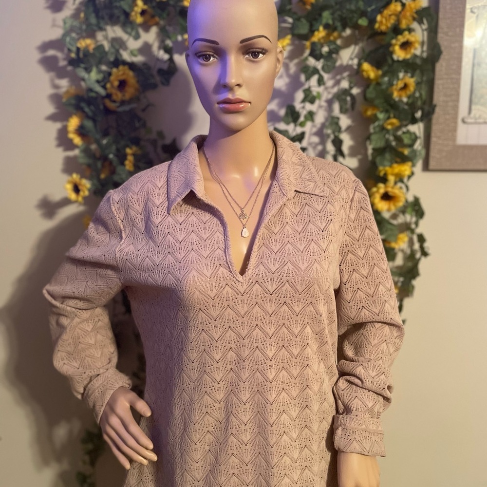 semi hole cute top, can be used as a cover up/shirt ! perfect for causal wear